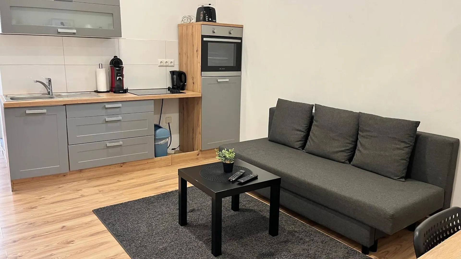 Apartment Central 10A 40Qm Wi-Fi Free Parking Calm Back House Dortmund Almanya